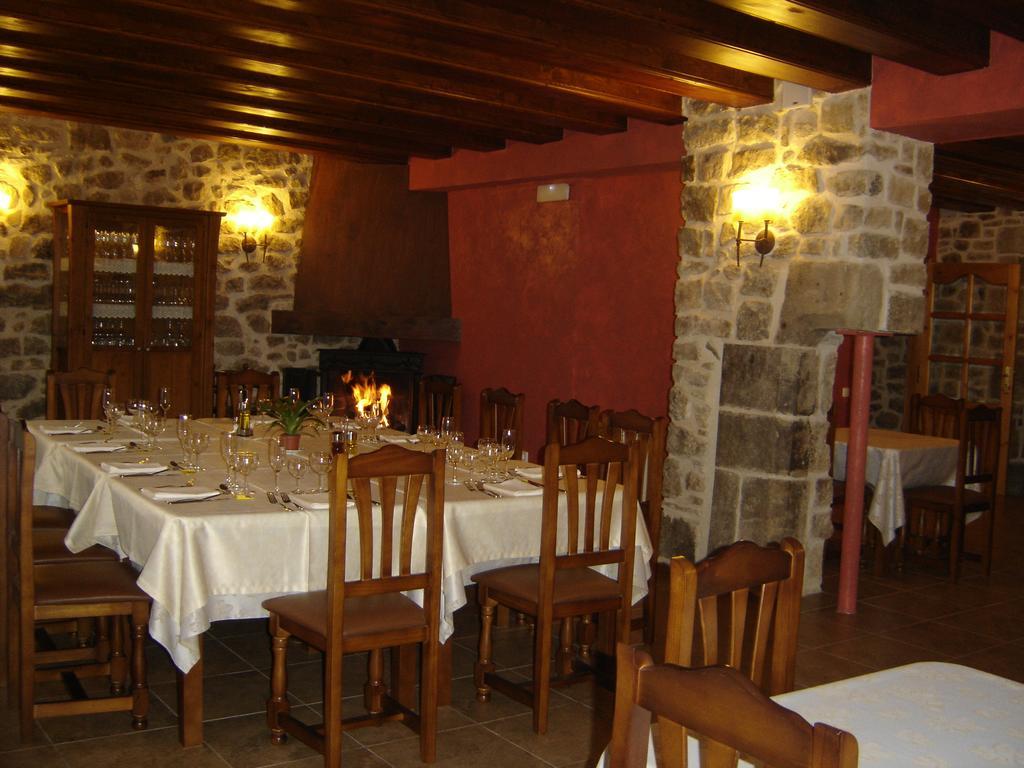 Hostal Casa Laure Y Mª Jose Arens de Lledo Exteriör bild