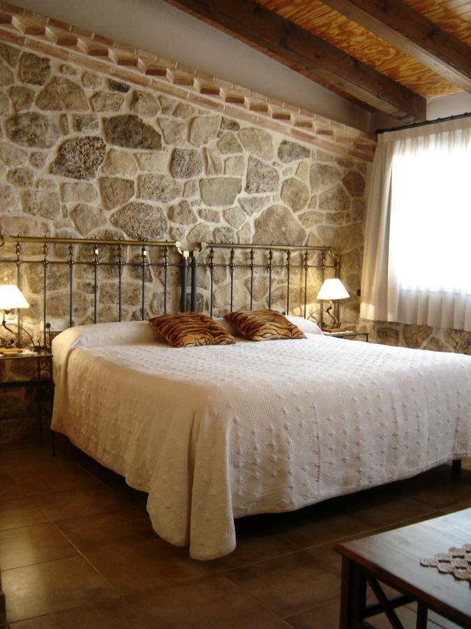 Hostal Casa Laure Y Mª Jose Arens de Lledo Exteriör bild